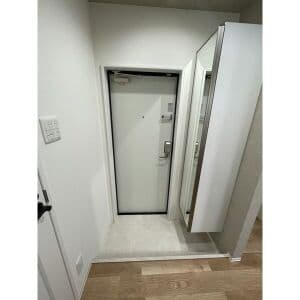 Room image 11