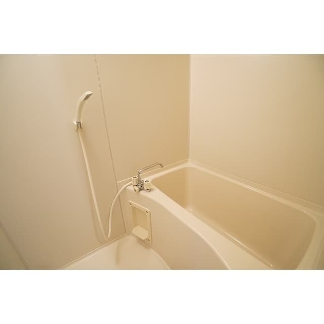 Room image 12