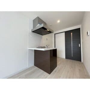 Room image 15