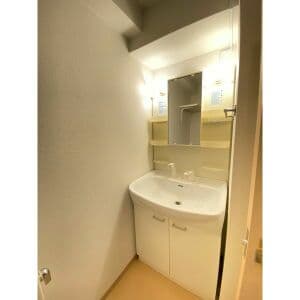 Room image 14