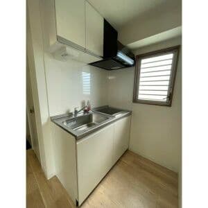 Room image 11