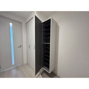Room image 15