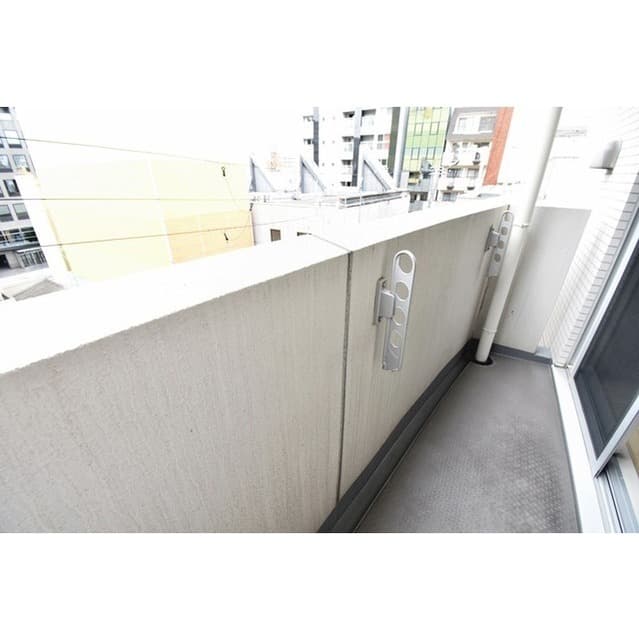 Room image 15