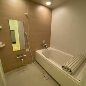 Room image 13