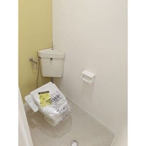 Room image 13