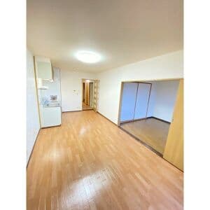Room image 13
