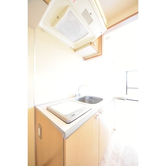 Room image 10