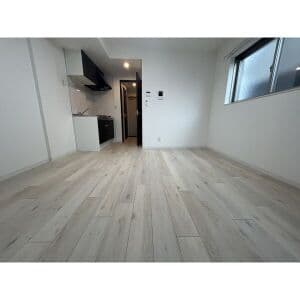 Room image 12