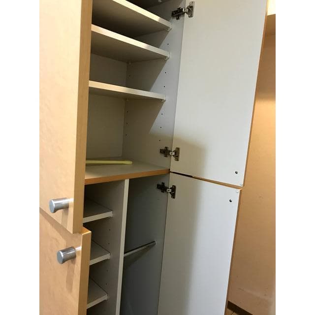 Room image 12