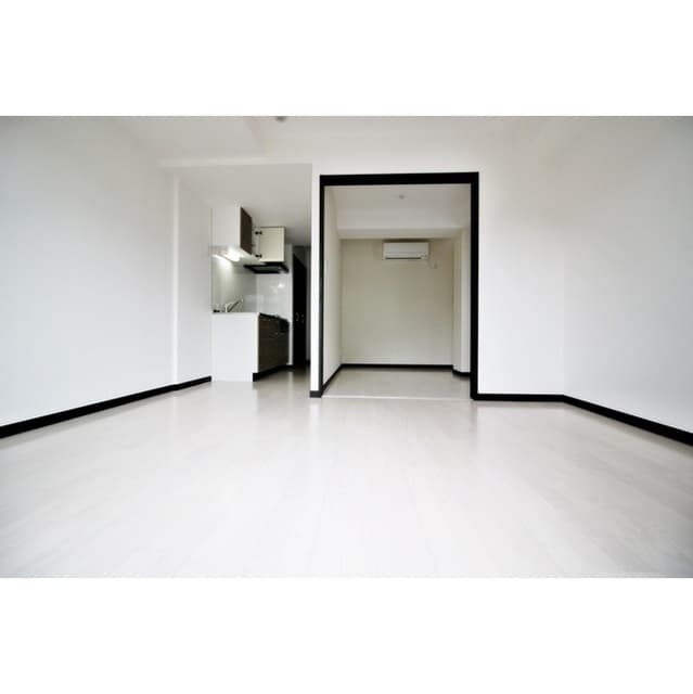 Room image 16