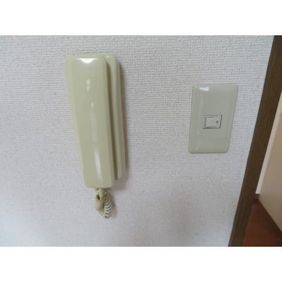Room image 16