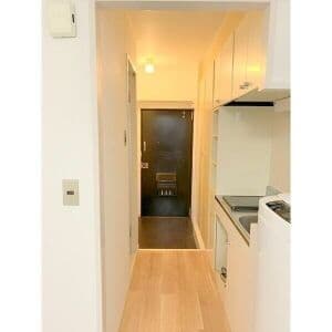 Room image 9