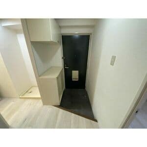 Room image 14