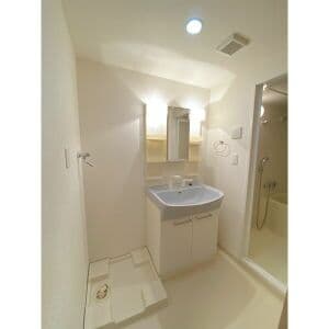 Room image 12