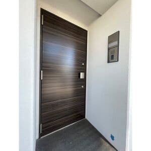 Room image 12