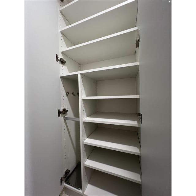 Room image 12