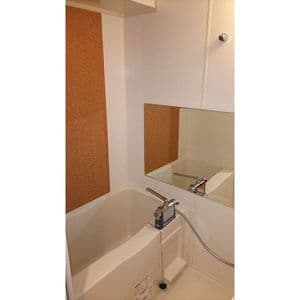Room image 14