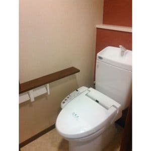 Room image 13