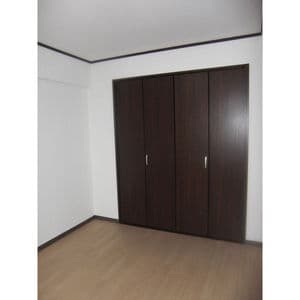Room image 14