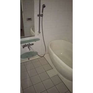 Room image 16