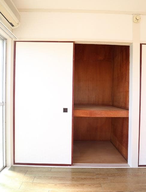 Room image 14