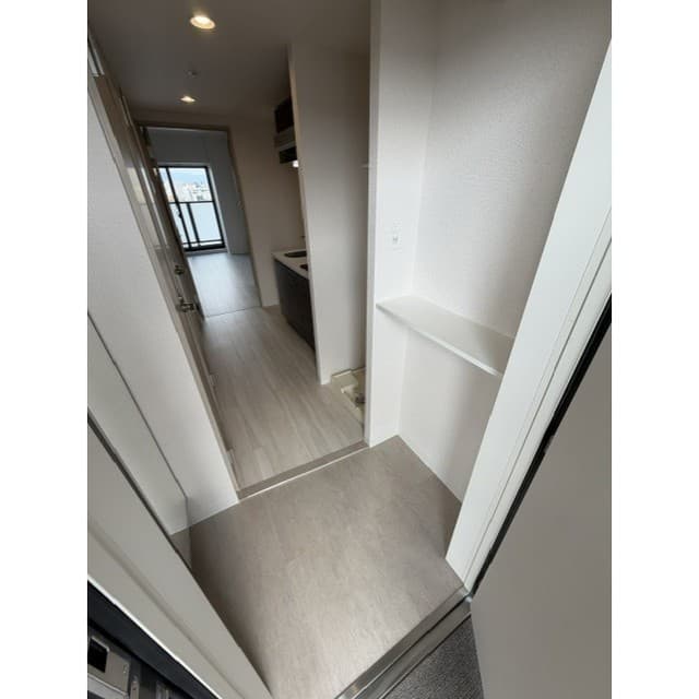 Room image 9