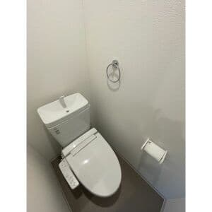 Room image 9