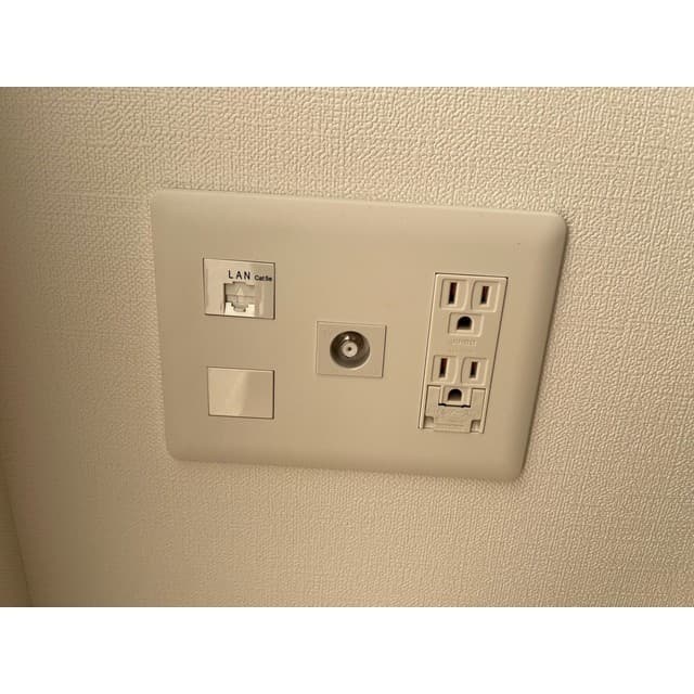 Room image 12