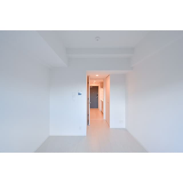Room image 14