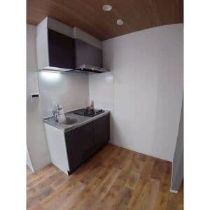 Room image 8