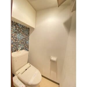Room image 12