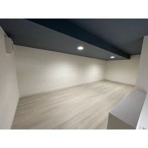 Room image 16