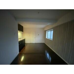 Room image 14