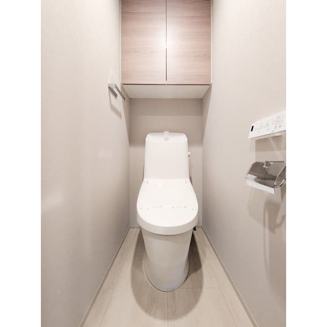 Room image 13