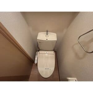 Room image 12