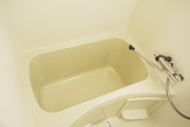 Room image 12