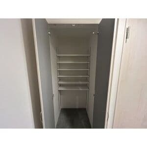 Room image 14