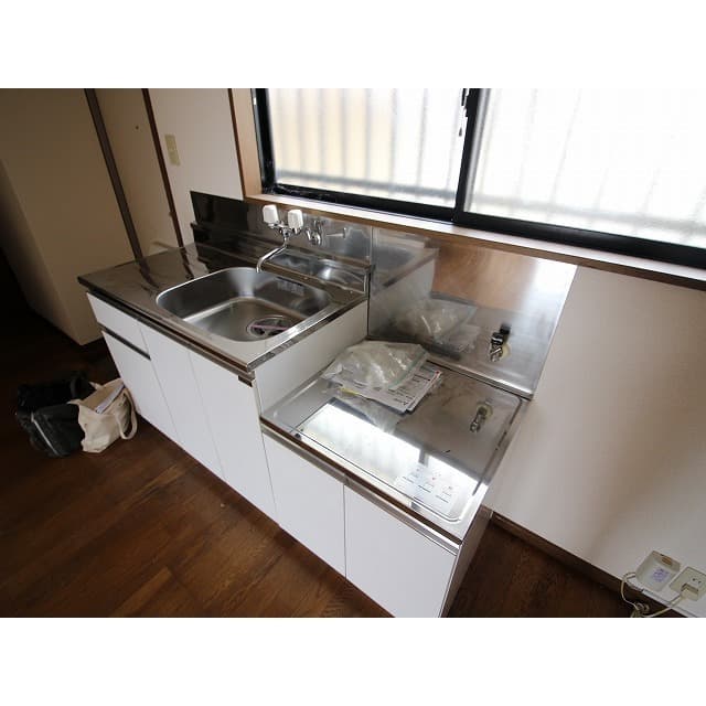 Room image 12