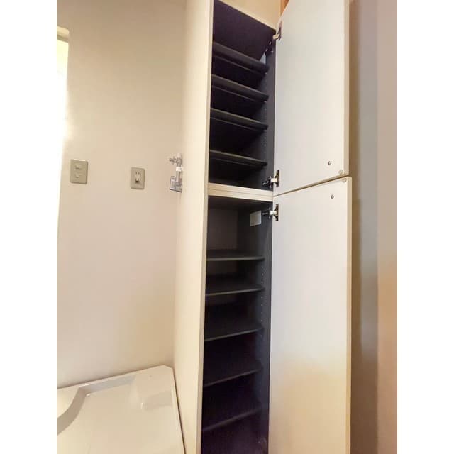 Room image 14