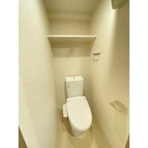 Room image 14