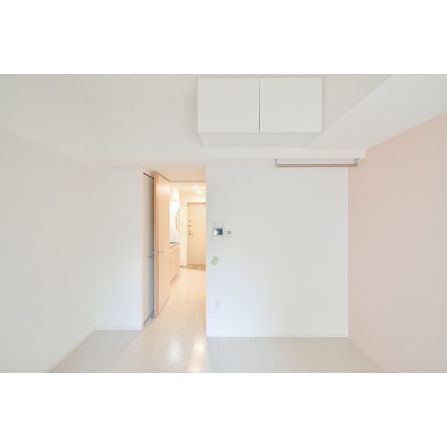 Room image 15