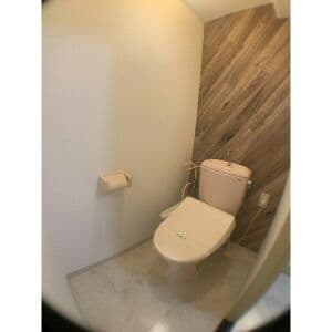 Room image 10