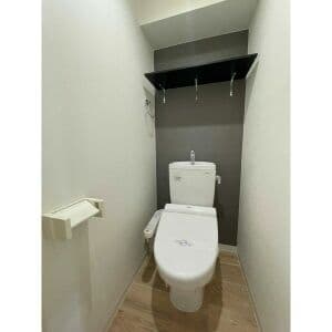 Room image 13