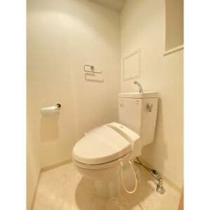 Room image 9