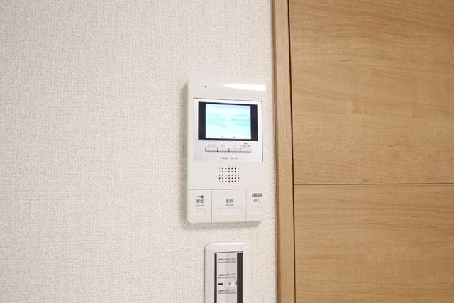Room image 10