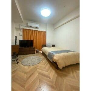 Room image 8
