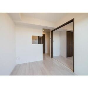 Room image 13