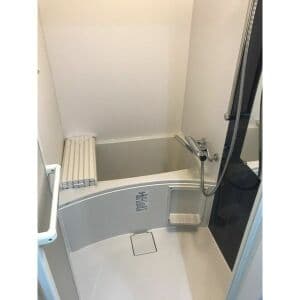 Room image 9