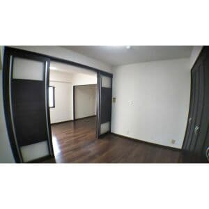 Room image 15