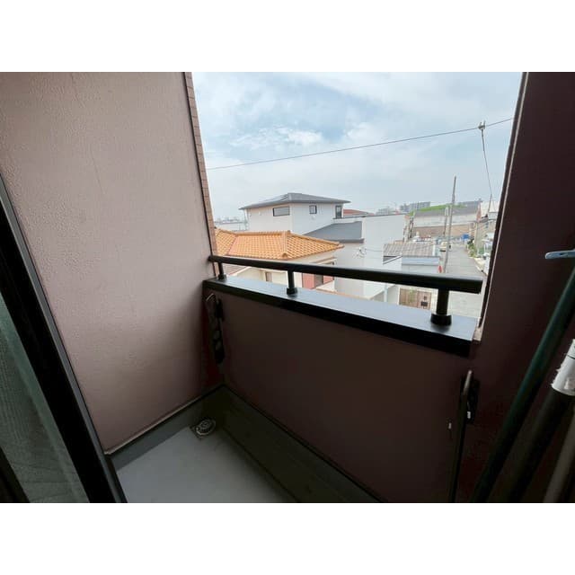 Room image 15